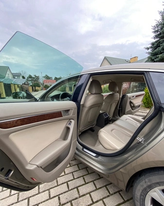 Audi A5 cena 54000 przebieg: 188832, rok produkcji 2011 z Legionowo małe 277